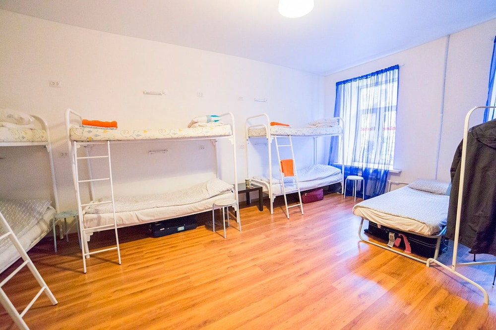 Online Hostel