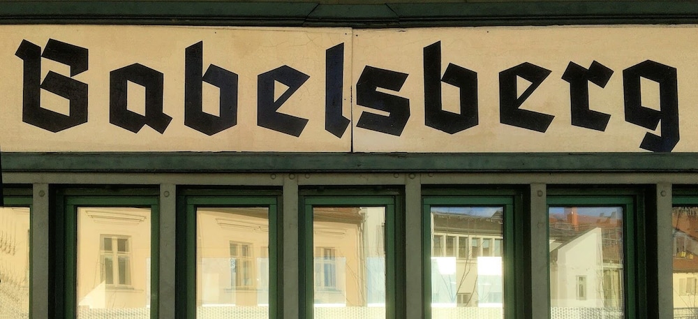 Photo 48