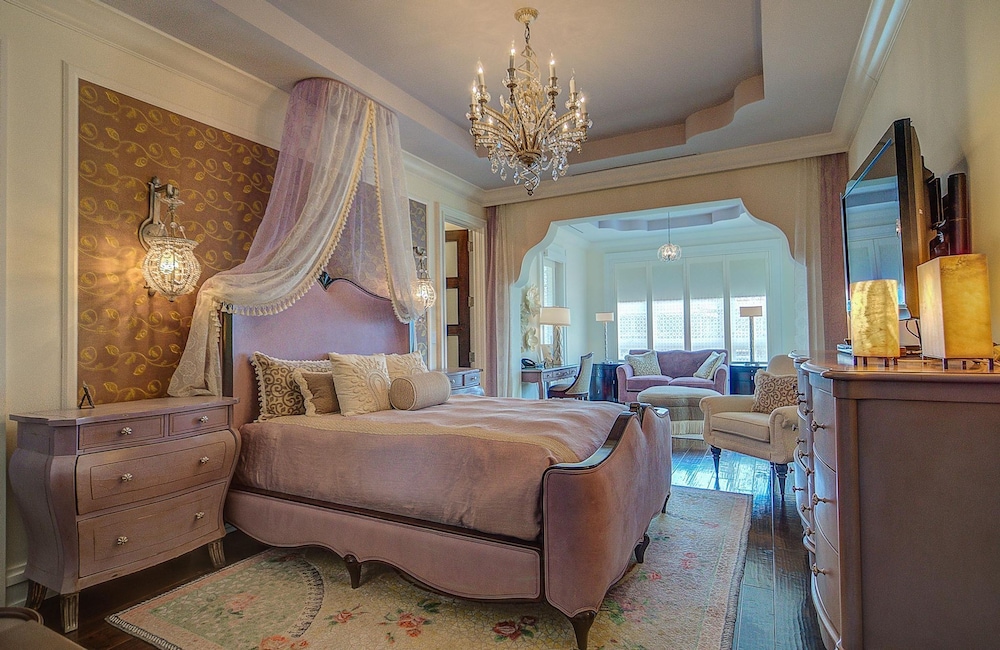 Villa C B by the Sea