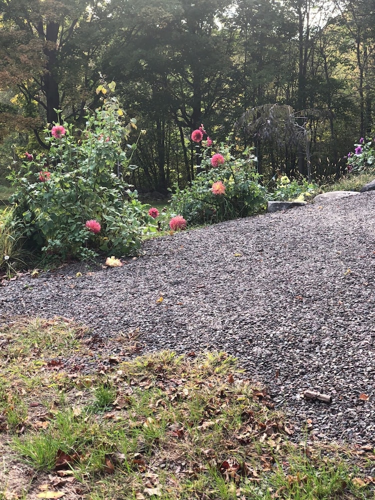 Georgian Garden Inn