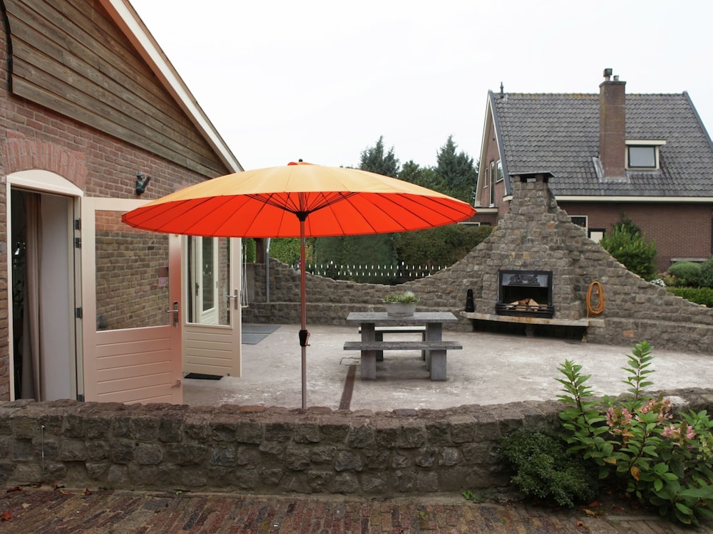 Cozy Holiday Home in Olst-wijhe With Swimming Pool