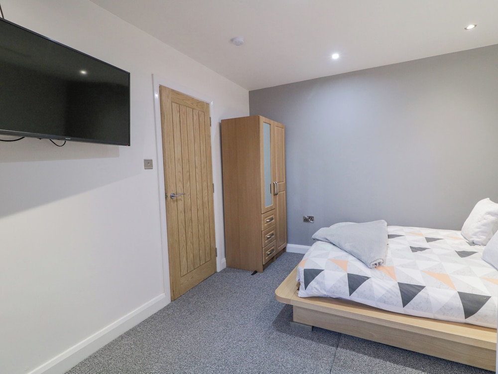 SJs Annexe