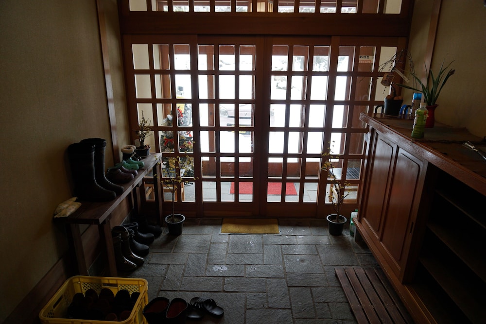 Photo 9