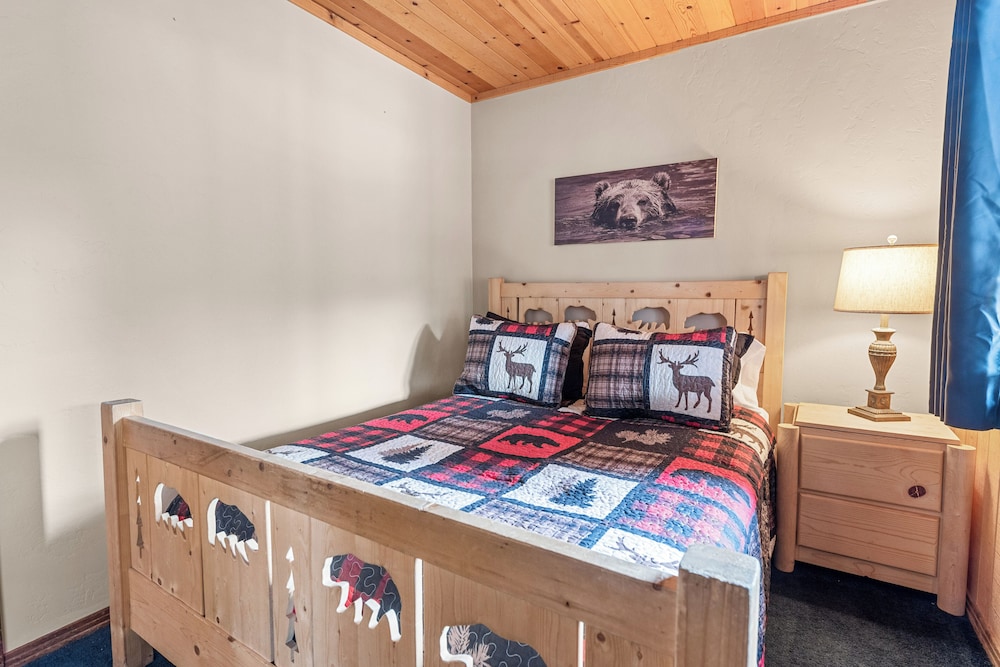 Triple B Lodge view 2