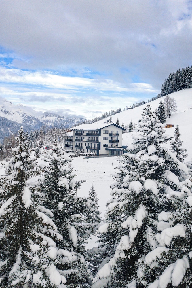 Hideaway Dachstein West by ALPS RESORTS