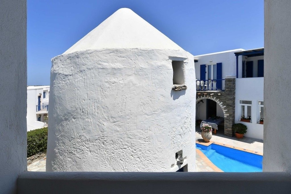 Hotel Fotilia Hotel - Image 1