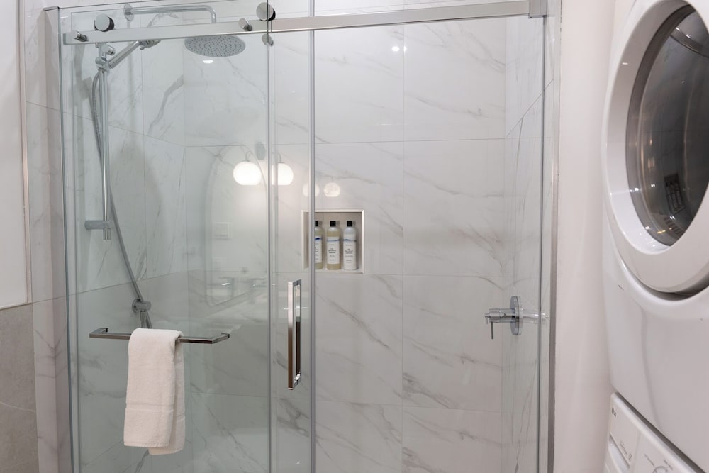 Unique Stays - 4114 St-Denis