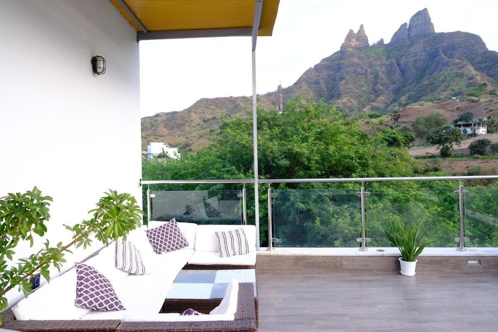 Villa Nayeli Luxury and Simplicity
