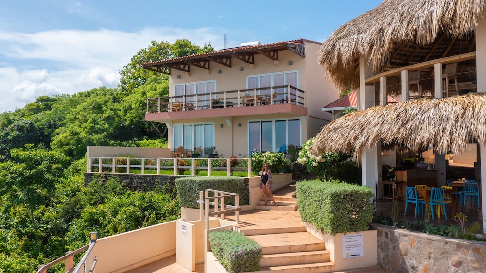 Hotel Los Mangos