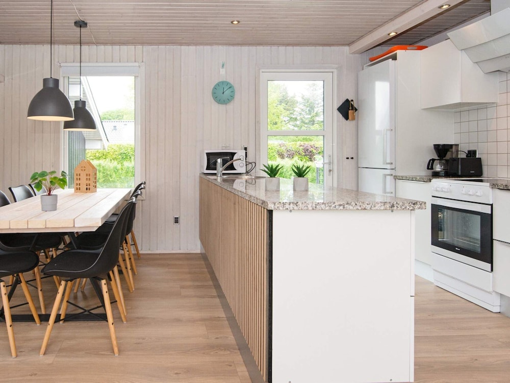 Luxury Retreat in Pot Strandby - By Traum Ferienwohnungen view 4