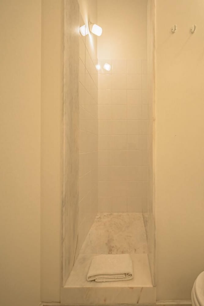 Photo 216