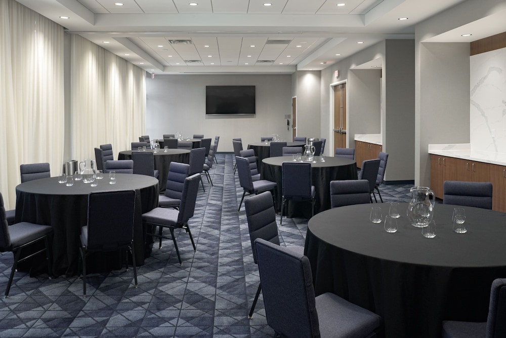 Smyrna Vacations - Courtyard By Marriott Nashville Smyrna - Property Image 2