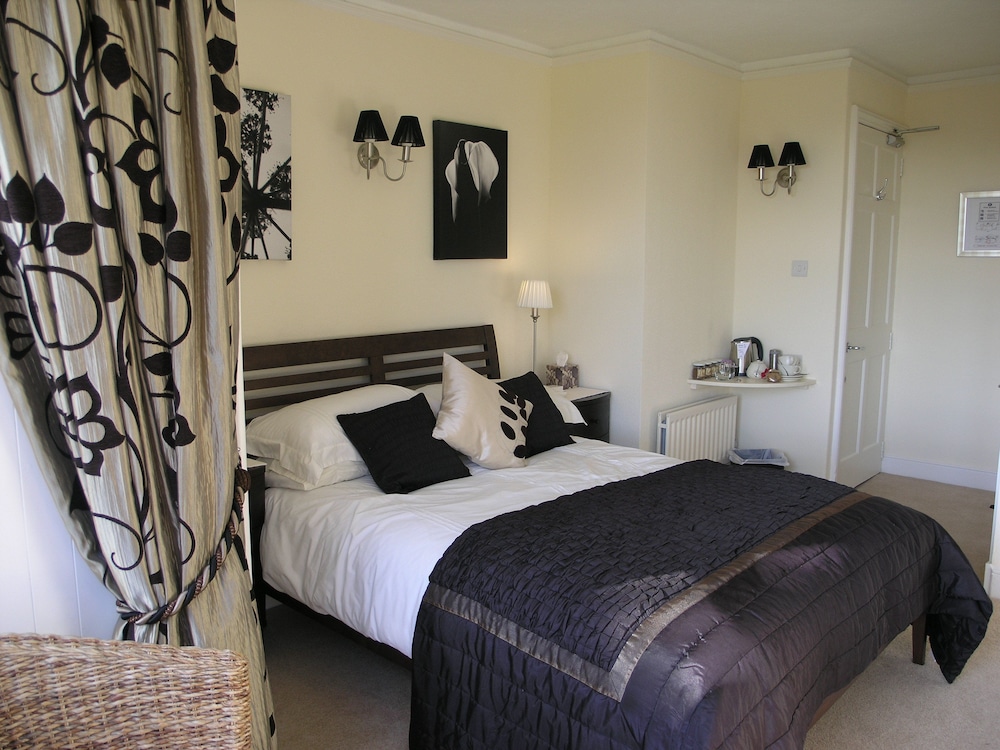 Summer Hill Country House view 5