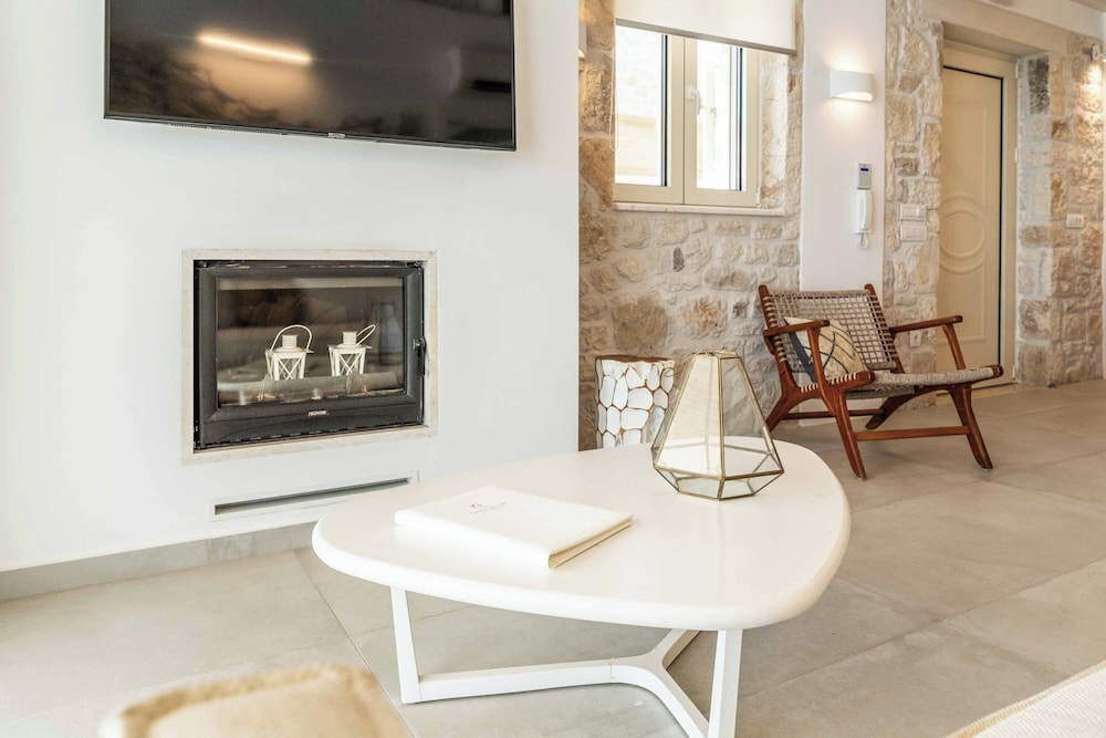 Horizon Blue Villa