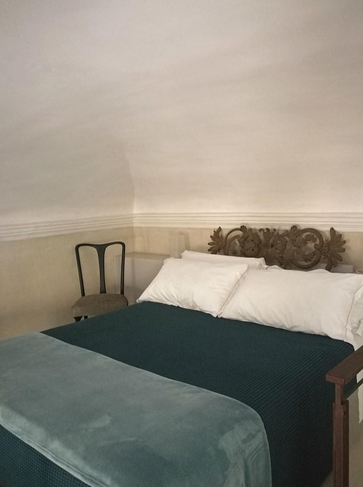 Mezzo 46 in Firenze With 2 Bedrooms and 2 Bathrooms