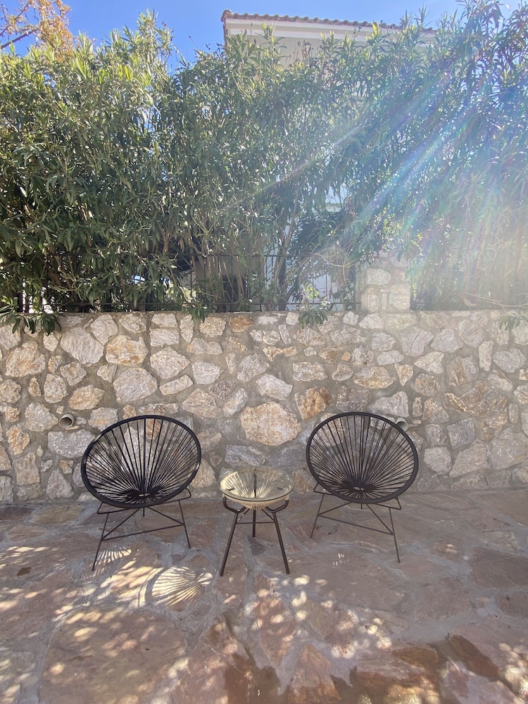 Photo 42