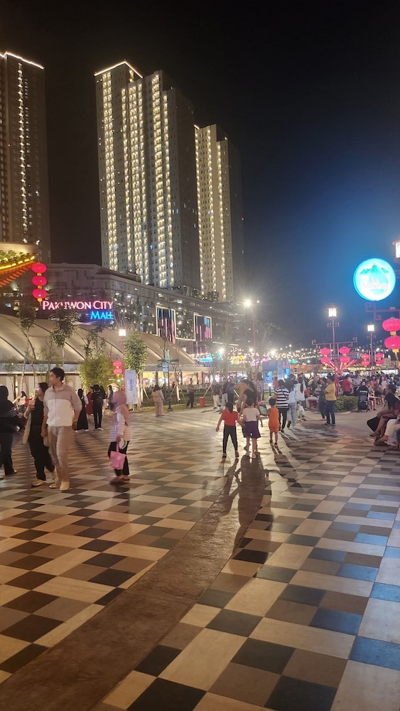 2BR Pakuwon City Mall Surabaya Indonesia