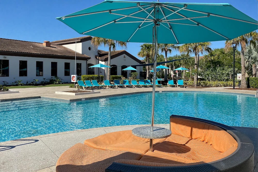 Blue Bengal Paradise - Image 2