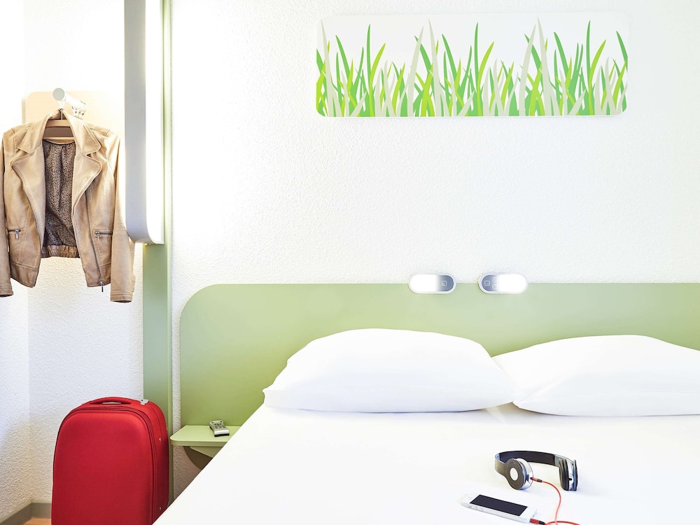 Vitrolles Vacations - ibis budget Airport Marseille Provence - Property Image 5
