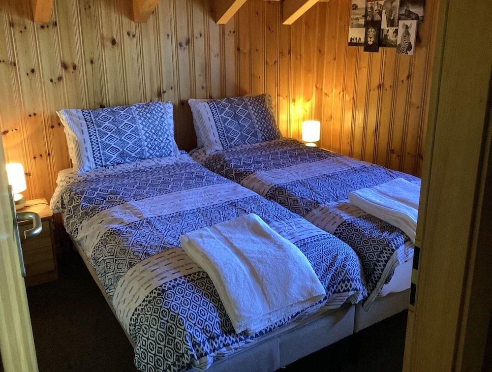 Sunny Chalet in Veysonnaz With Garden