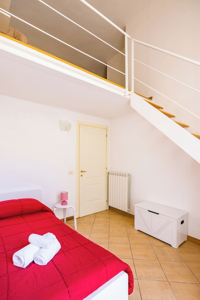 Materdei Beautiful Terrace by Napoliapartments