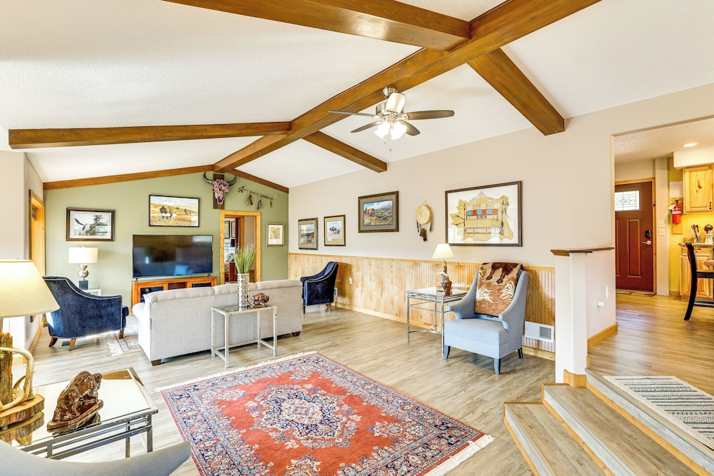 'hayward Valley House' Black Hills Family Retreat