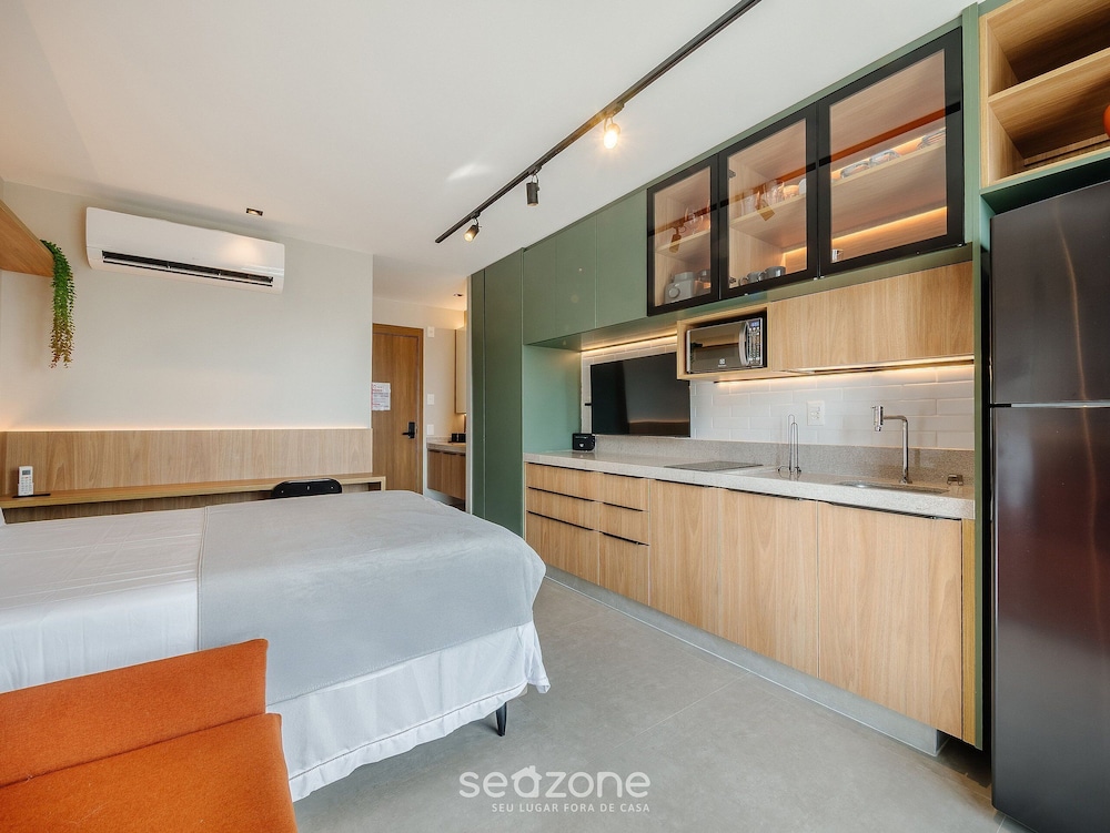 Stay With Style and Convenience in Salvador LIV