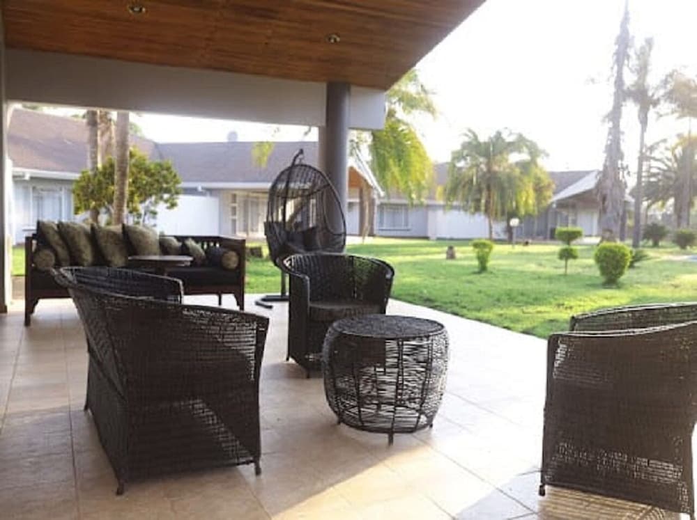 Pemabwe Guest Lodge