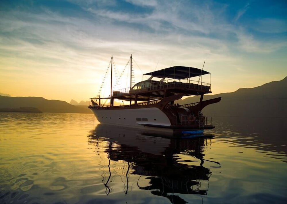 Rubba Luxury Yacht