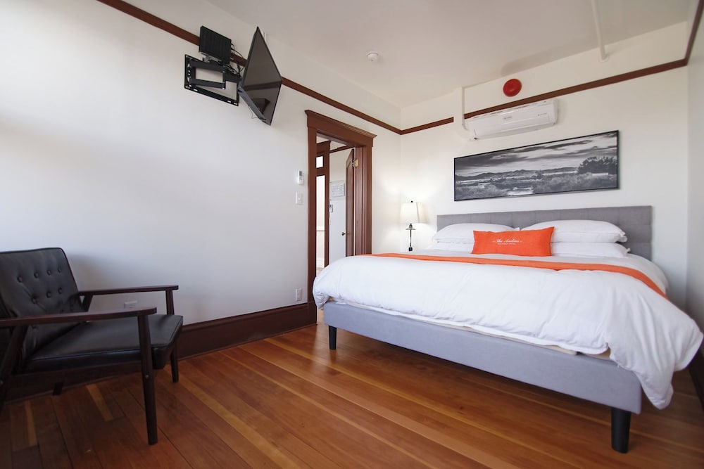 The Andrus Hotel