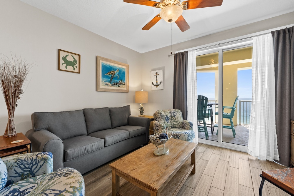 Grand Panama Beach Resort by Book That Condo