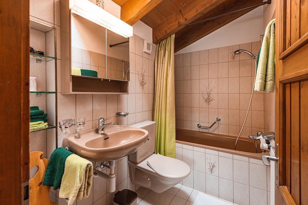 Cozy Attika Apartment view 3
