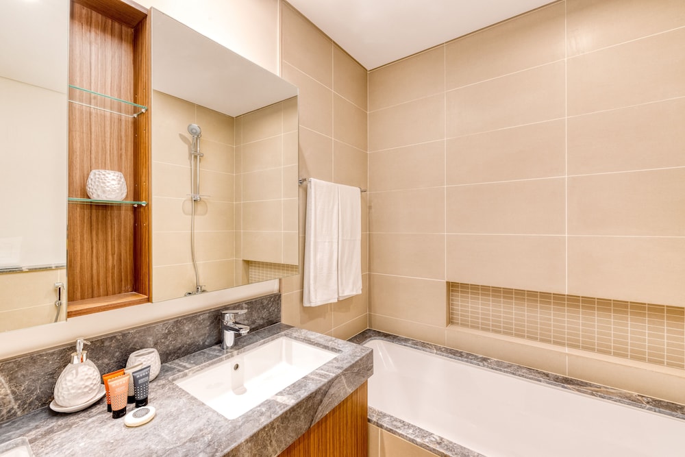 EDEN'S Homes & Villas - 52/42 Emaar