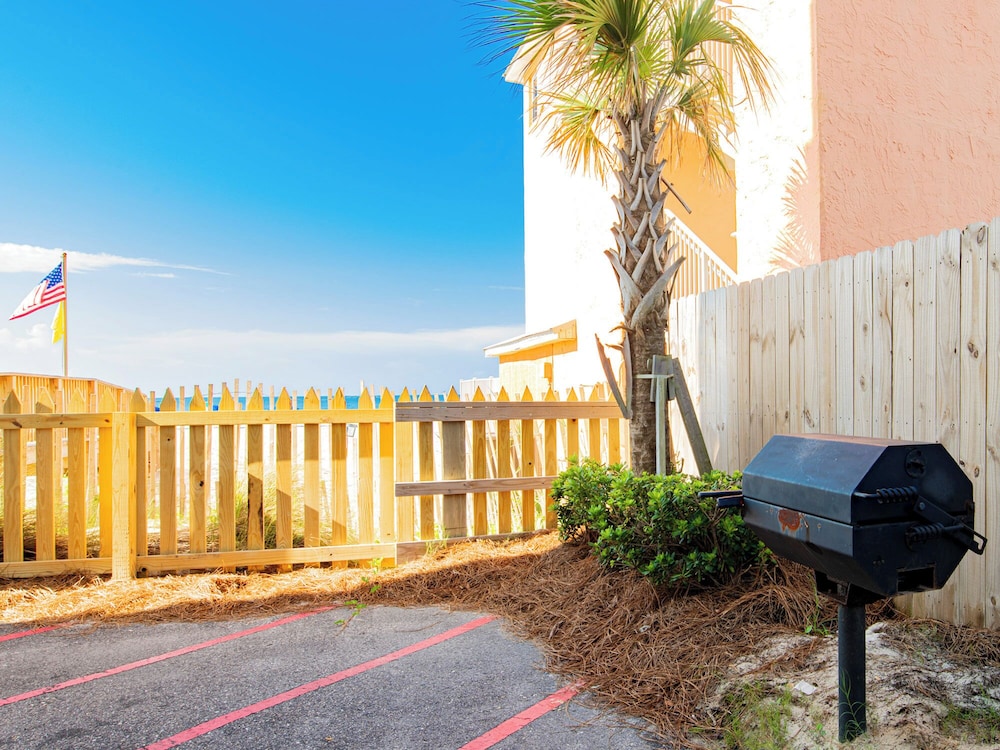 Sea Glass #313 by Southern Vacation Rentals