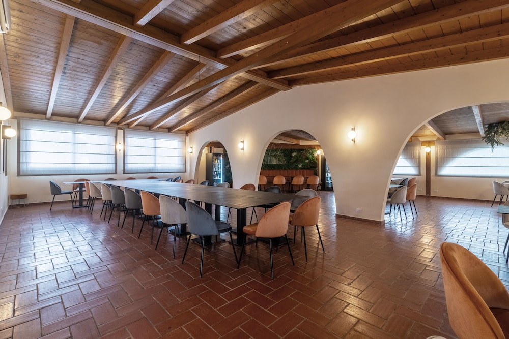 Tiber Suite