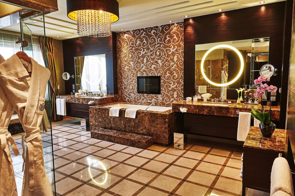 Frankfurt Vacations - Steigenberger Icon Frankfurter Hof - Property Image 94