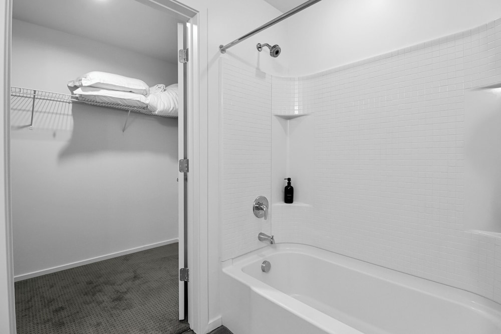 Phoenix Urban Luxury Escape