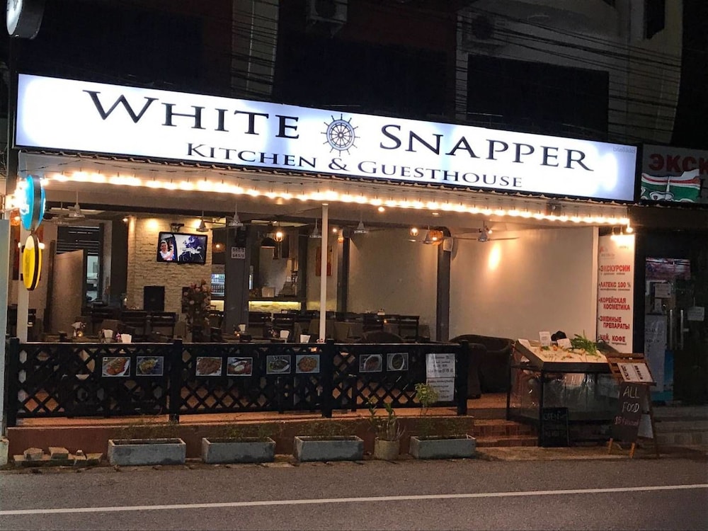 White Snapper Kitchen & Guesthouse