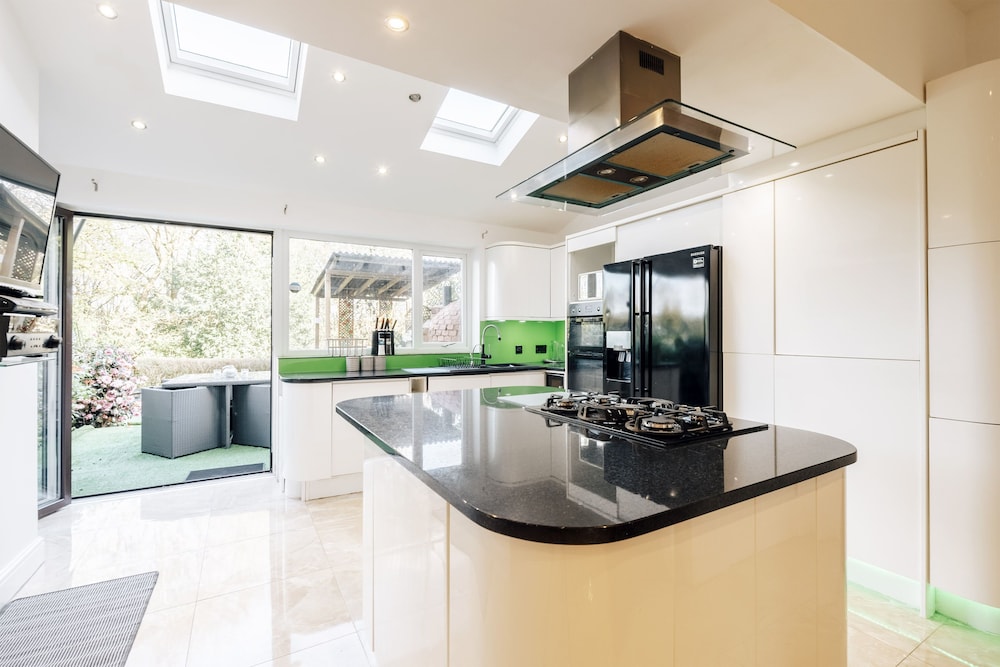 Luxury Town House view 3