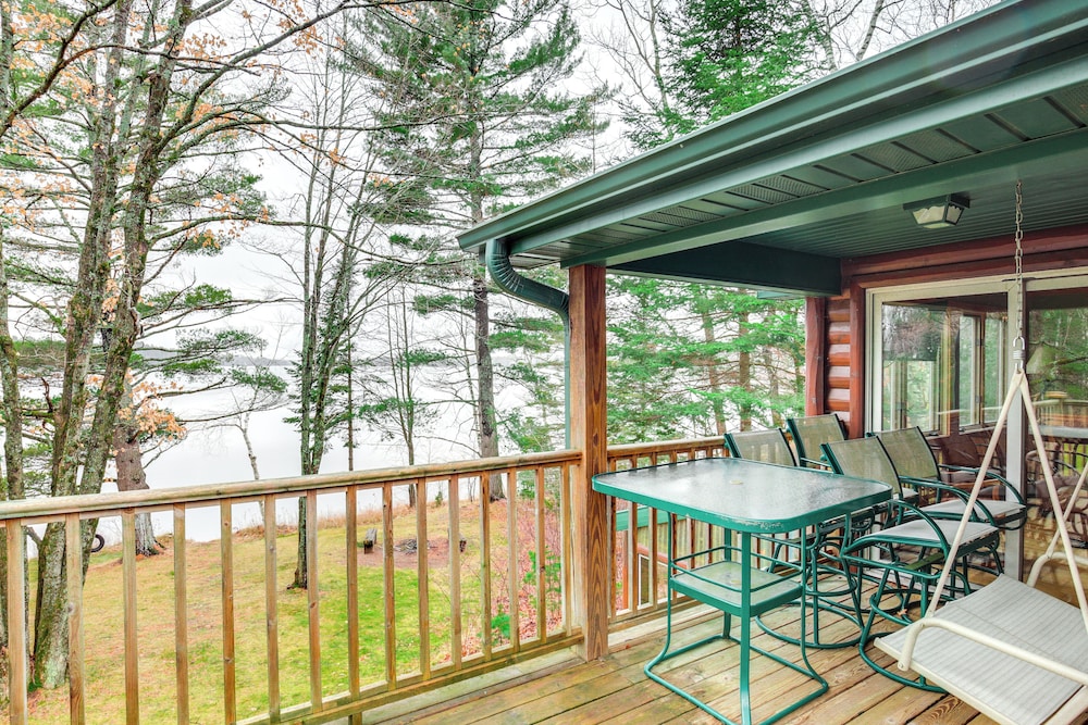 Dock + Fire Pit: Sweet Serenity on Amber Lake