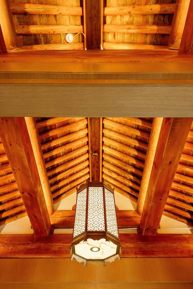 Isvara Flowing Ocean Guesthouse