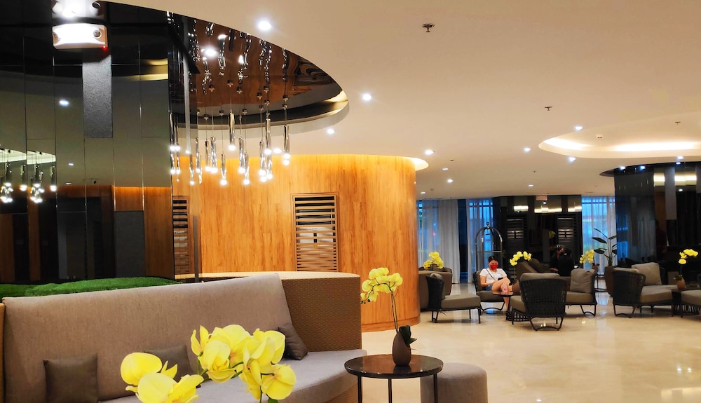 Shore 2 Residences view 3