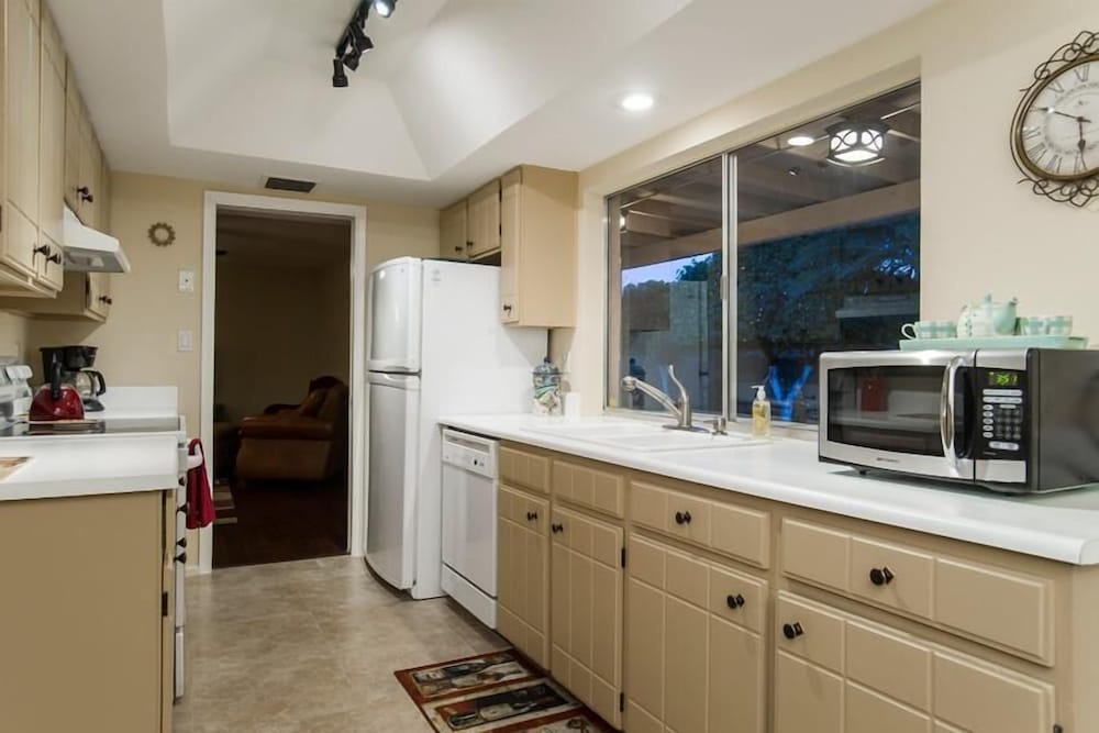 Thunderbird By Signature Vacation Rentals