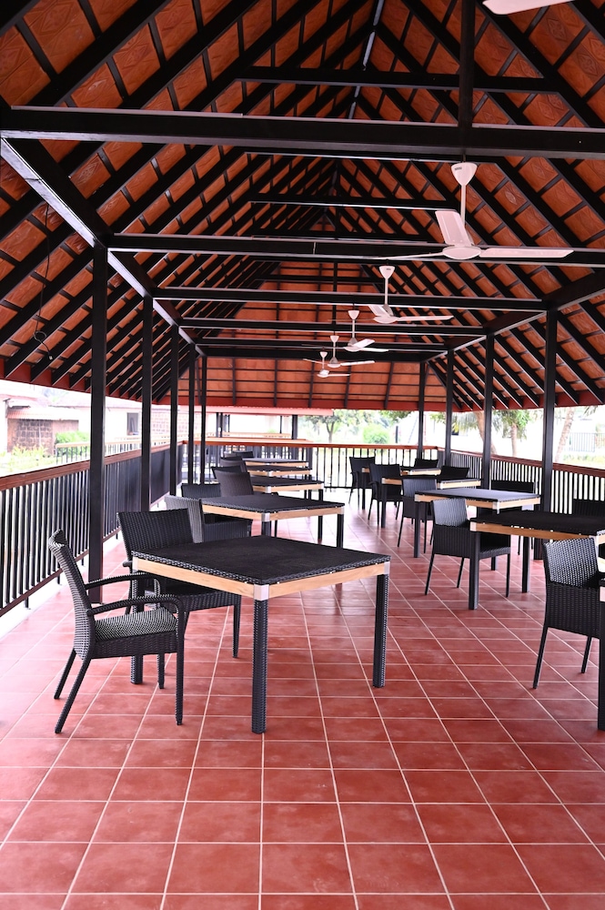 Vedic Village Retreat Alleppey