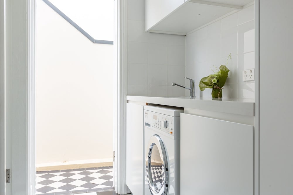 Explore Sydney Staying in Perfect Located Studio
