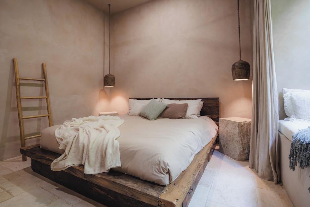 Serene 3BR Villa With Stylish Interiors, 2 Mins to