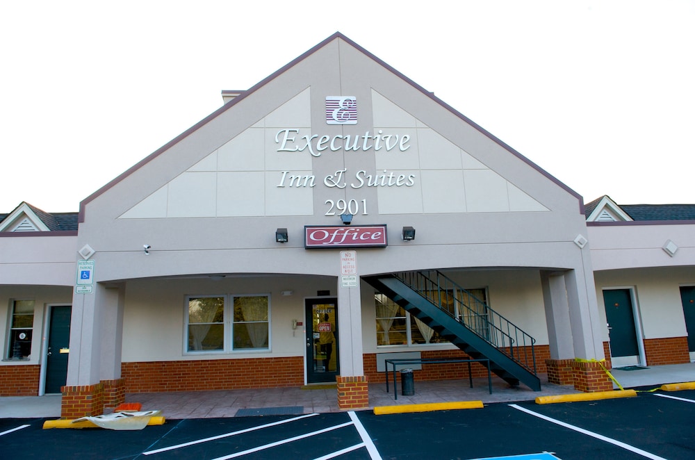 Executive Inn And Suites view 4