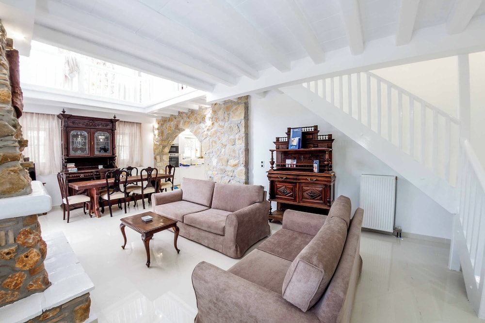 Villa Archontiko