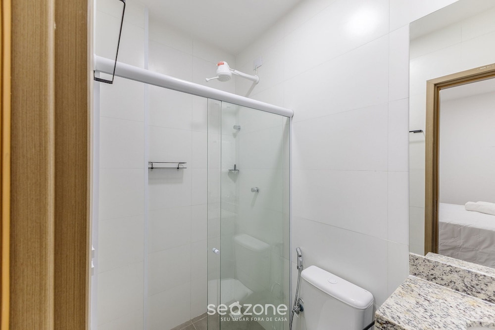 Modern and Sophisticated Apartments Near the Beach in Marau VLL