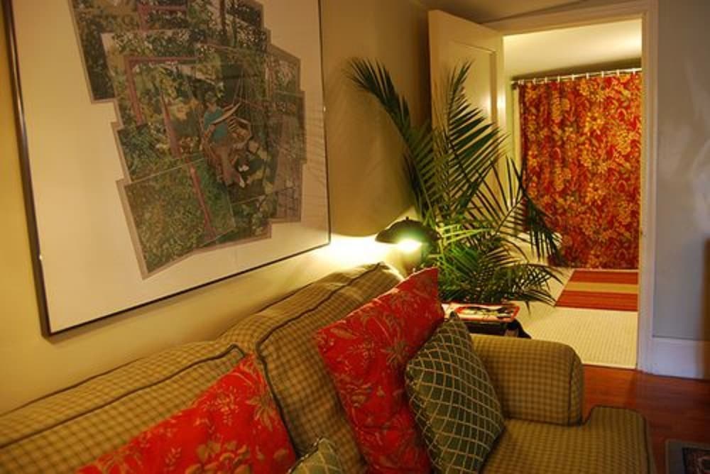 Columbus Vacations - Rothschild-Pound House Inn - Property Image 42